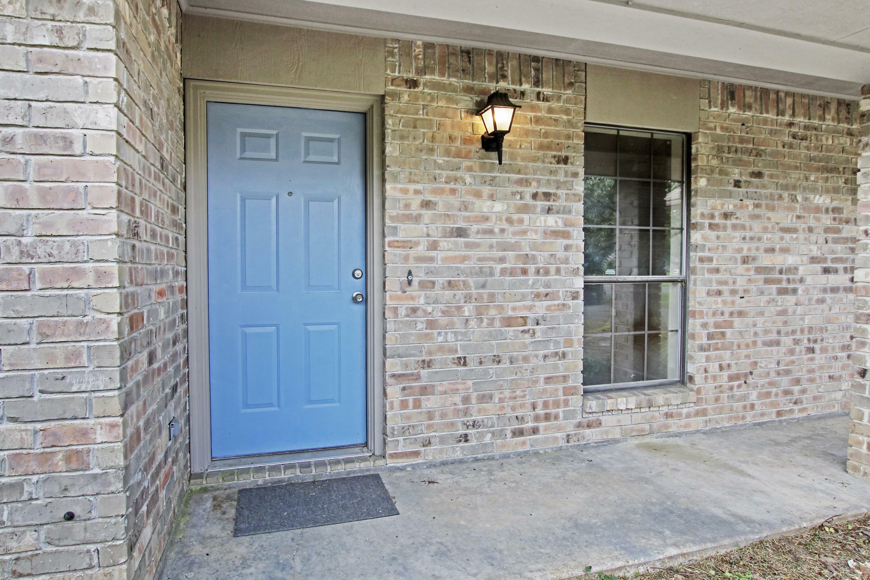 Property Photo: 1213 Port Arthur Terrace LA 71446