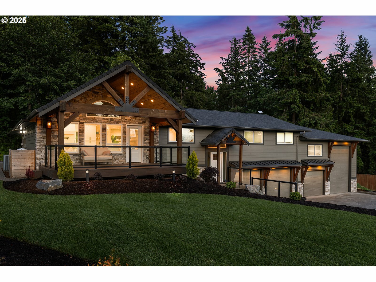 Property Photo: 230 Pare Rd WA 98626