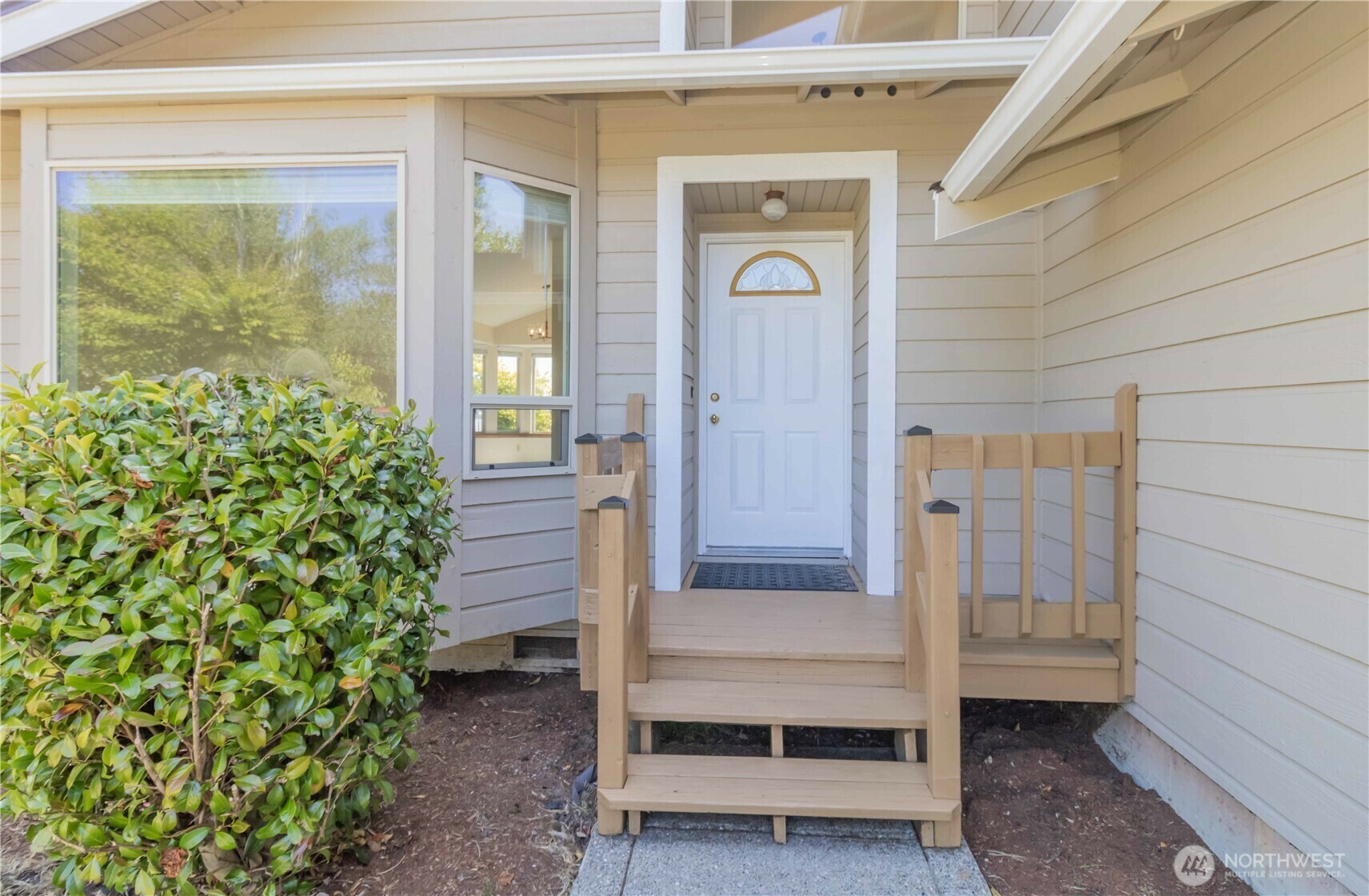 Property Photo: 34126 30th Avenue SW WA 98023