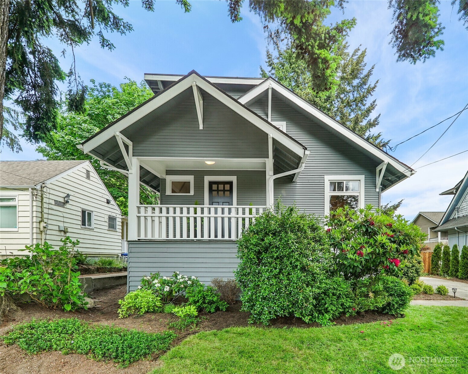 Property Photo: 746 N 89th Street WA 98103