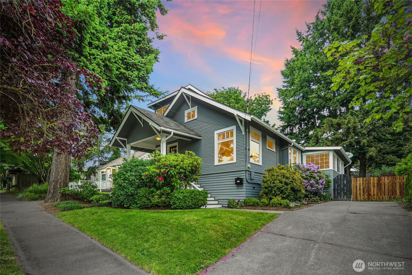 746 N 89th Street  Seattle WA 98103 photo