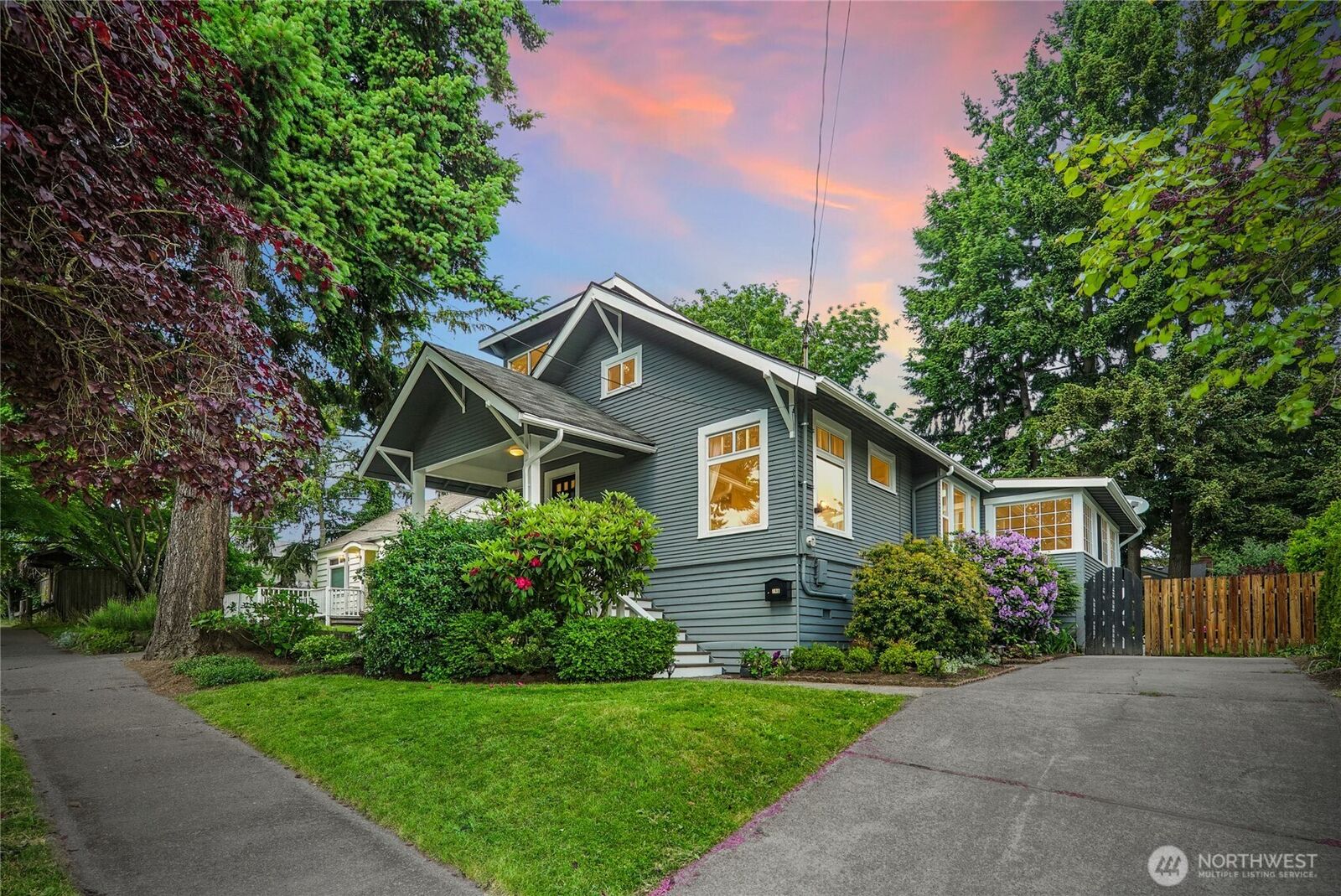 Property Photo: 746 N 89th Street WA 98103