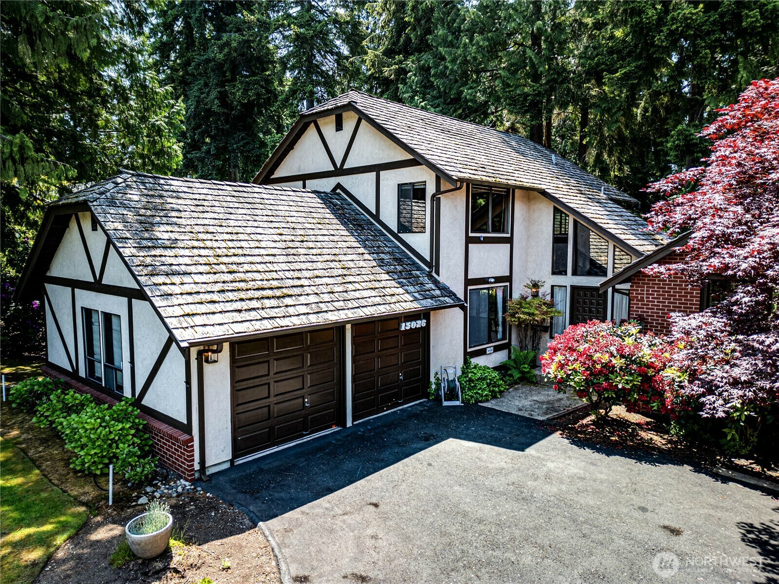 Property Photo: 15026 62nd Avenue W WA 98026