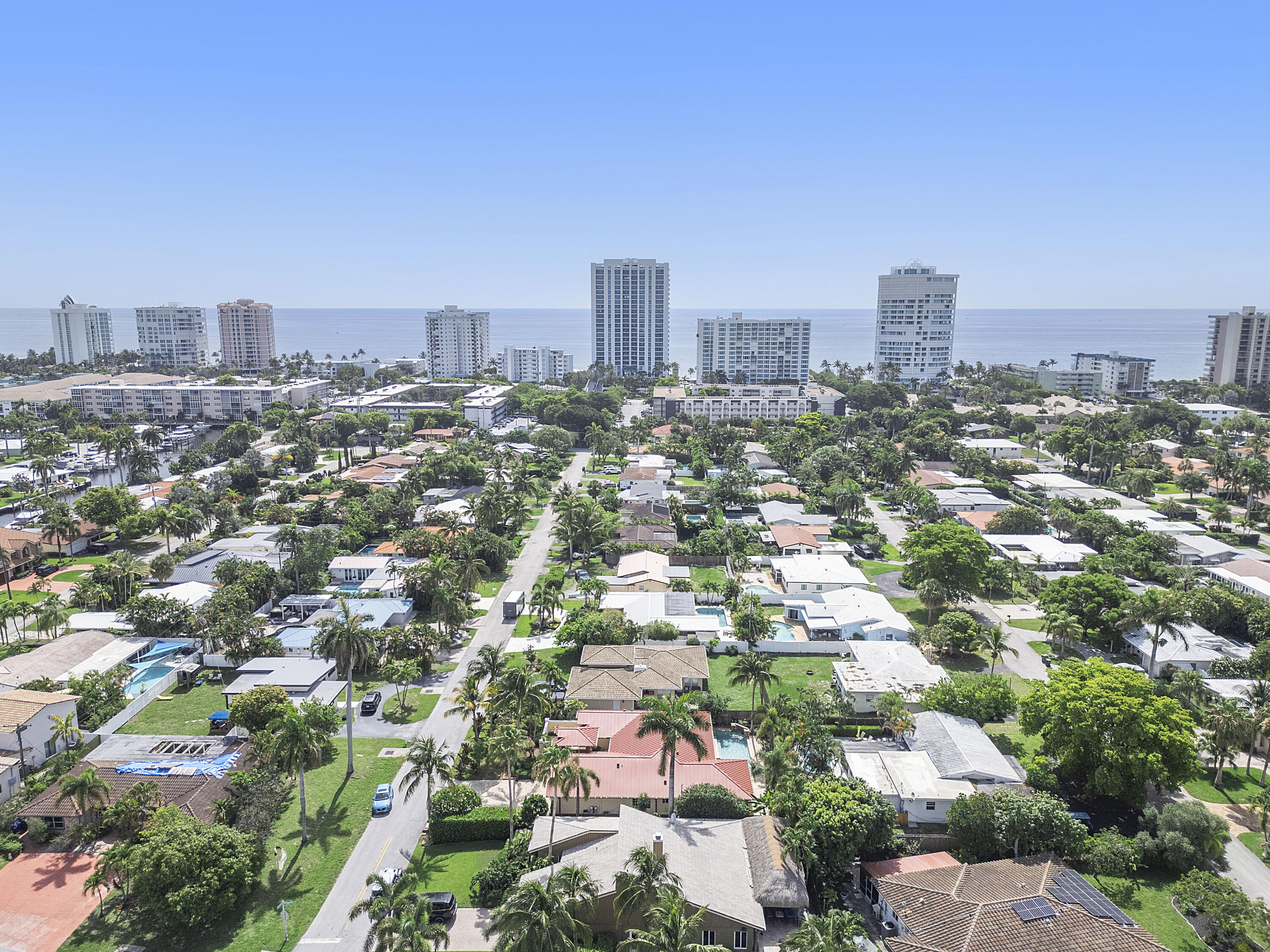 Property Photo: 1948 Coco Palm Place FL 33062