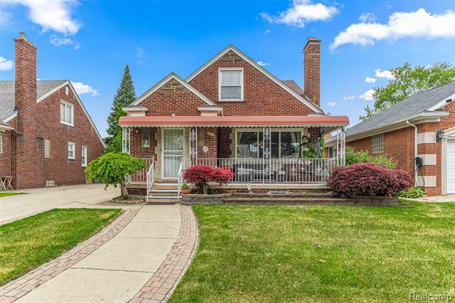 5835 Oakman Boulevard  Dearborn MI 48126 photo
