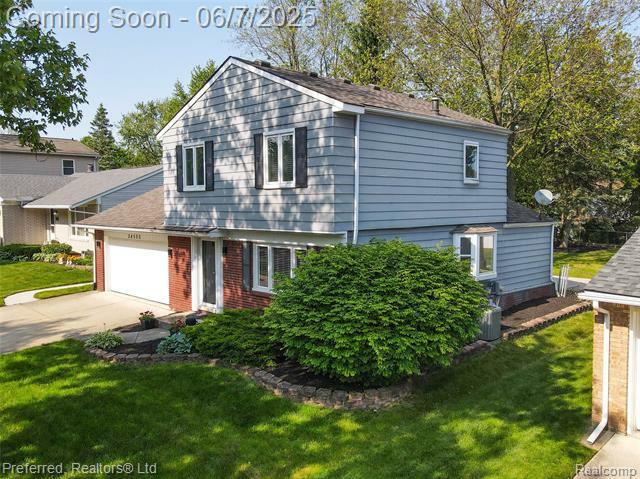 Property Photo: 24500 Hampton Hill Street MI 48375