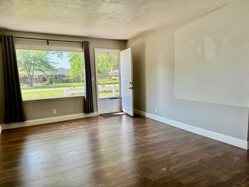 Property Photo: 135 West Lane Drive IN 47346