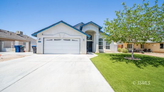 725 S Alvord St  Ridgecrest CA 93555 photo