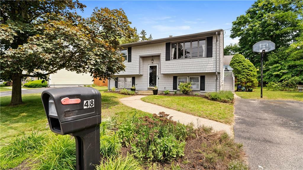 Property Photo: 48 Oakridge Court RI 02886
