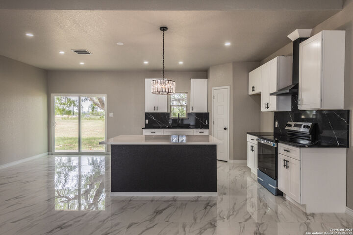 Property Photo:  12946 Prosperidad Ln  TX 78002 