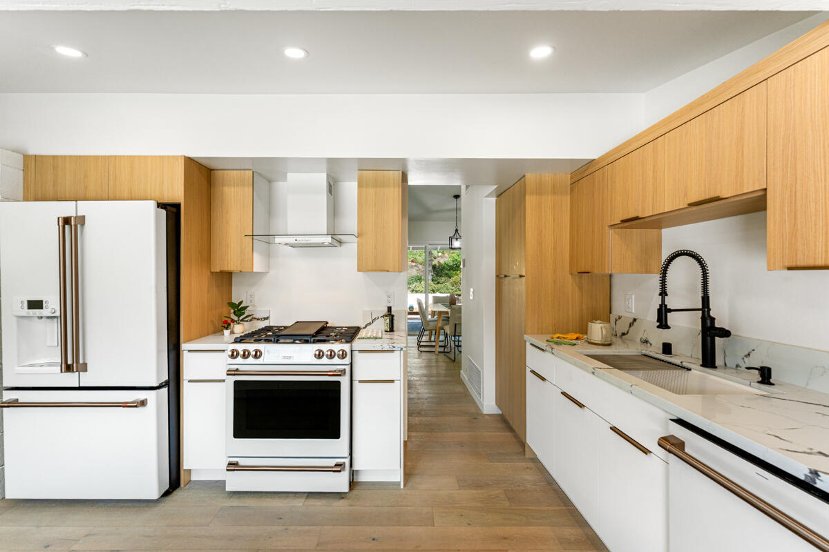Property Photo: 730 Meigs Road CA 93109