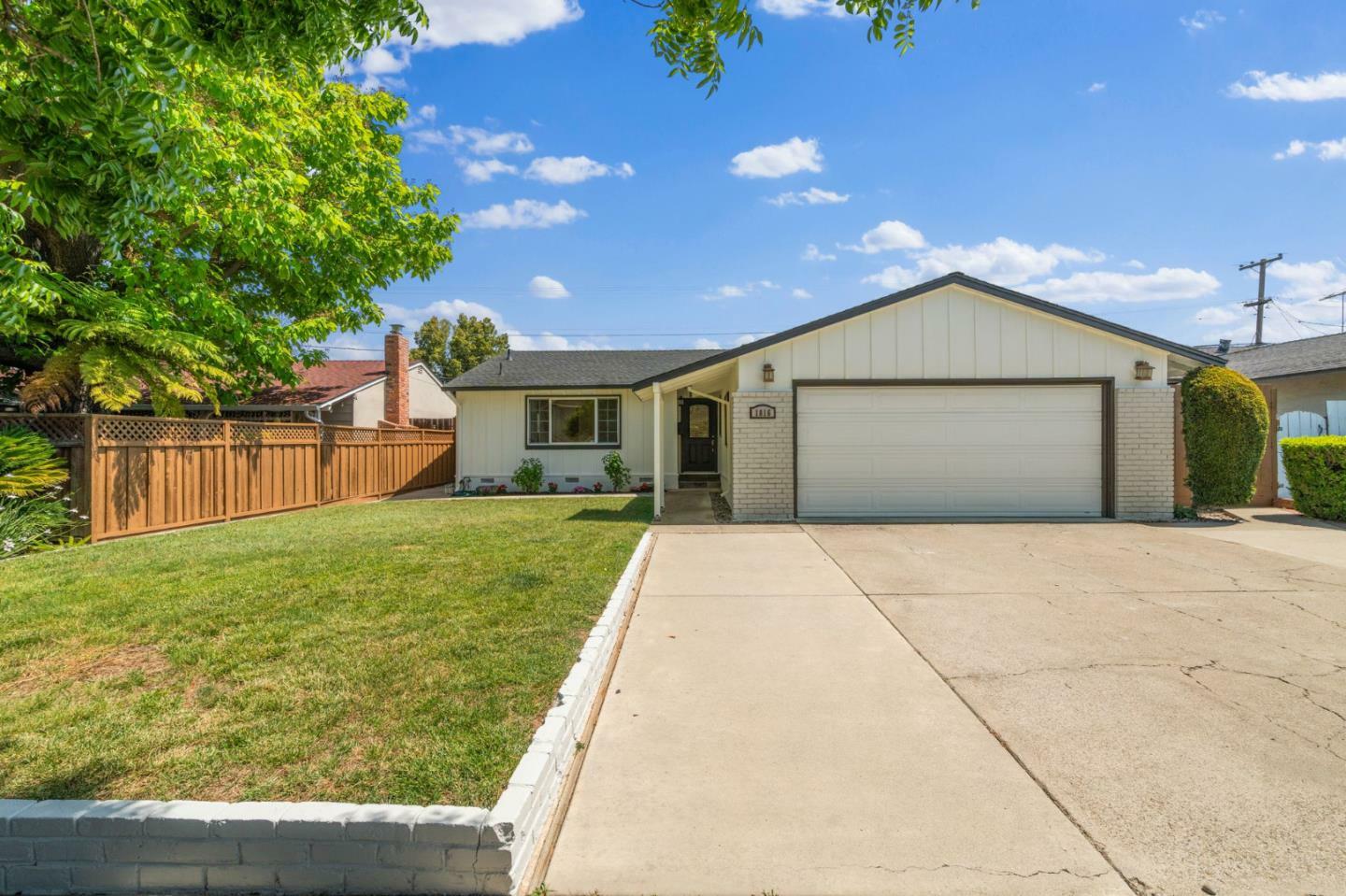 Property Photo:  1816 Rosswood Drive  CA 95124 