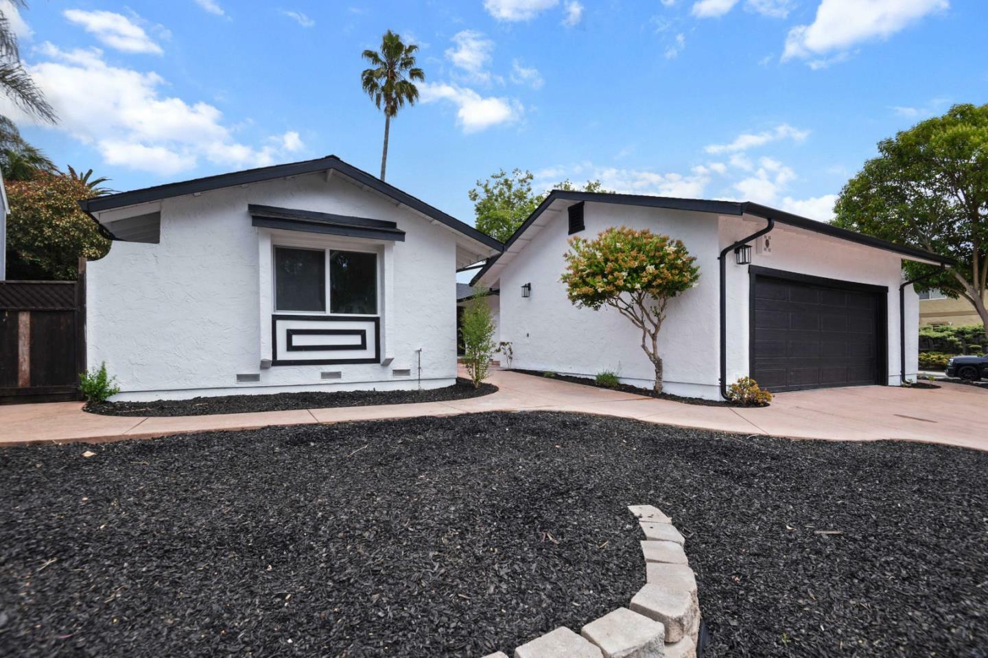 Property Photo: 16 Melwood Court CA 95076