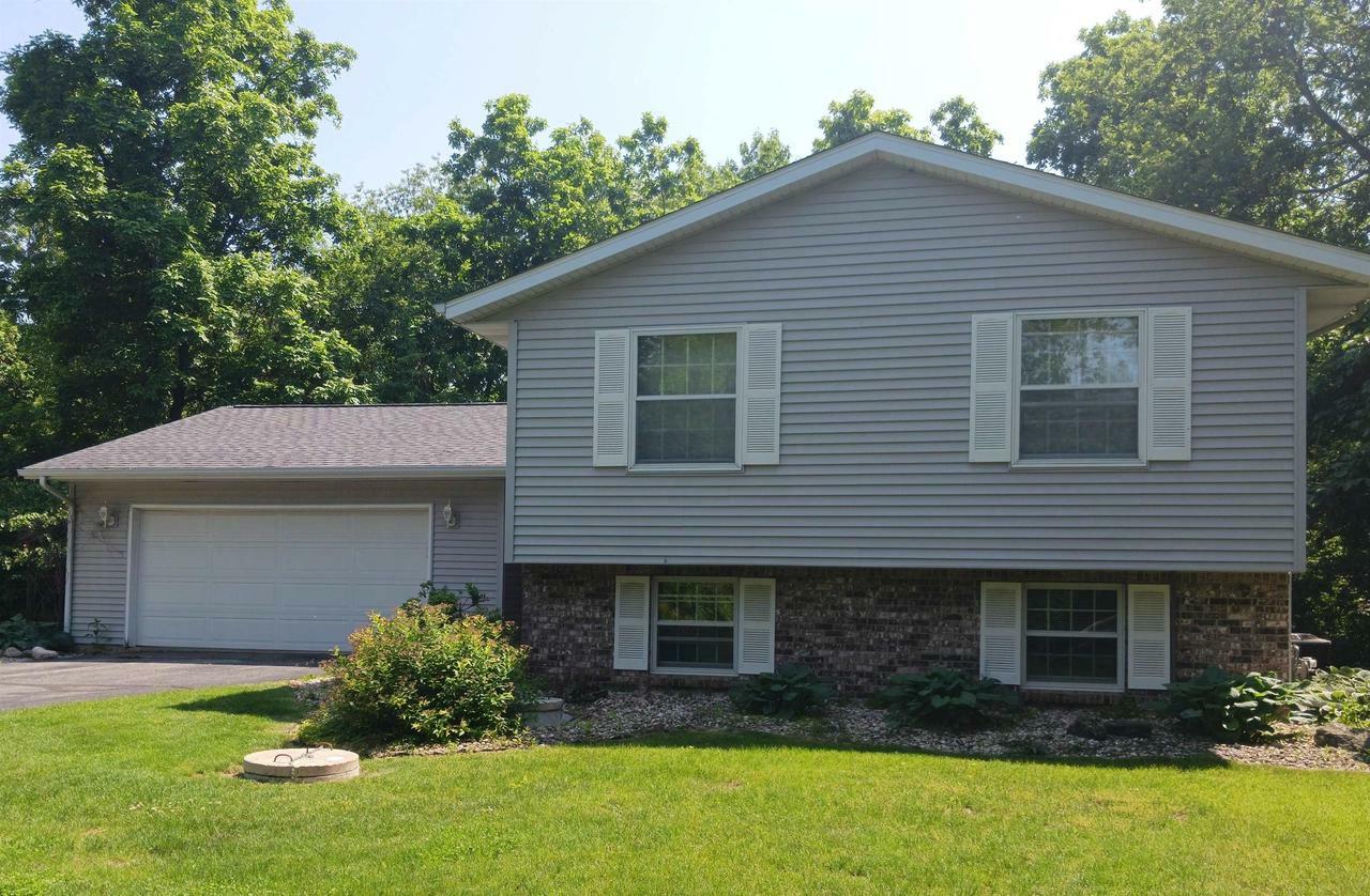 Property Photo:  7127 West Thornapple Drive  WI 53548 
