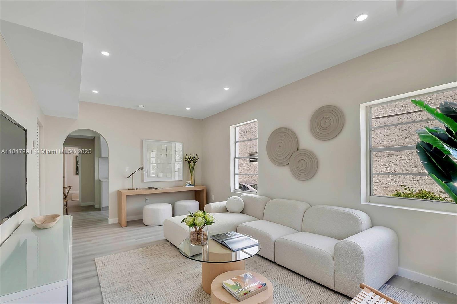Property Photo:  1852 SW 22nd Ter 1  FL 33145 