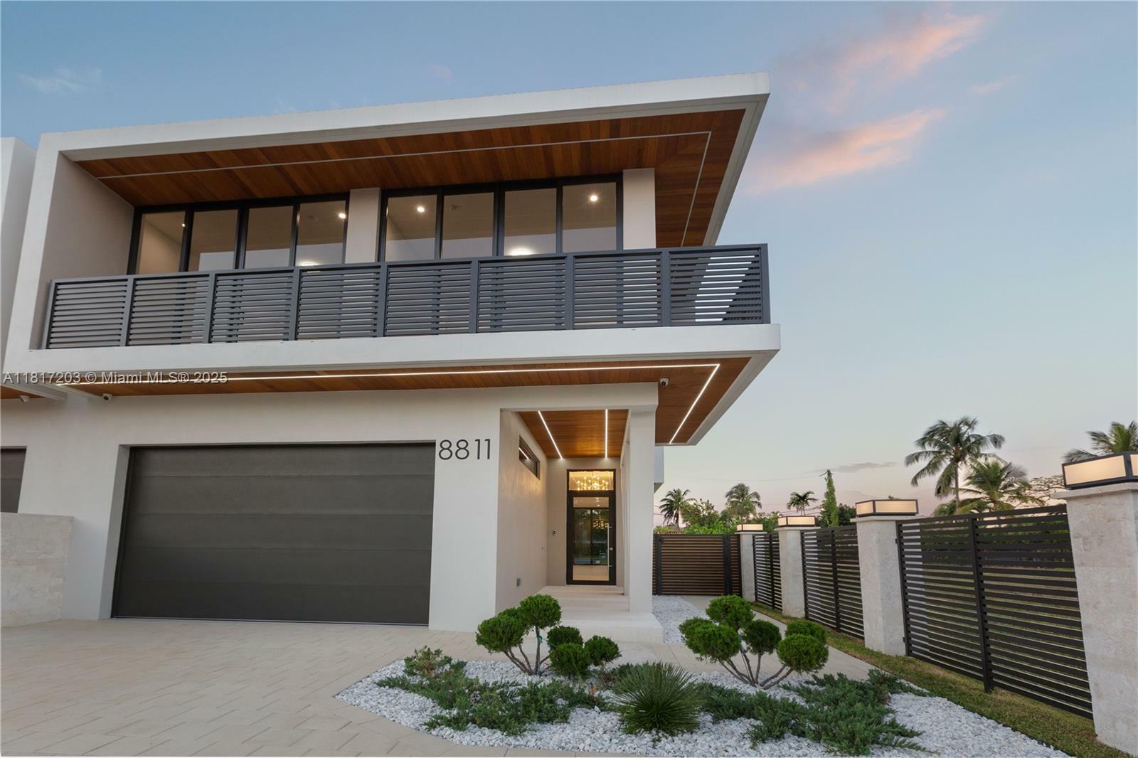 Property Photo: 8811 SW 56 St FL 33165