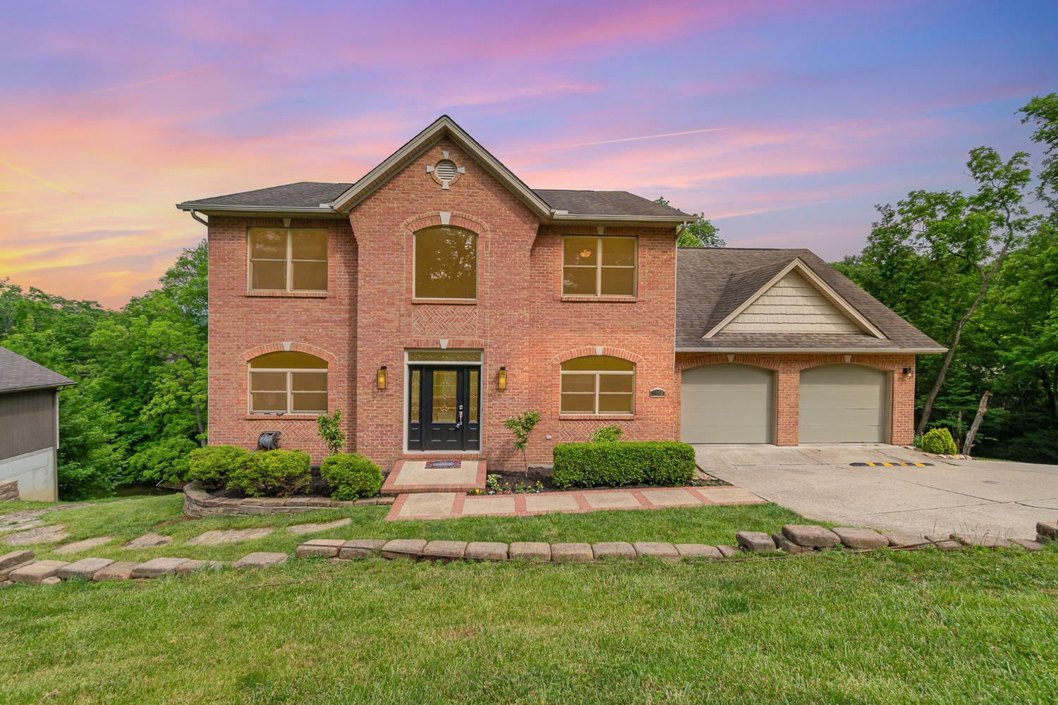 Property Photo: 1753 Cove Circle IN 47025