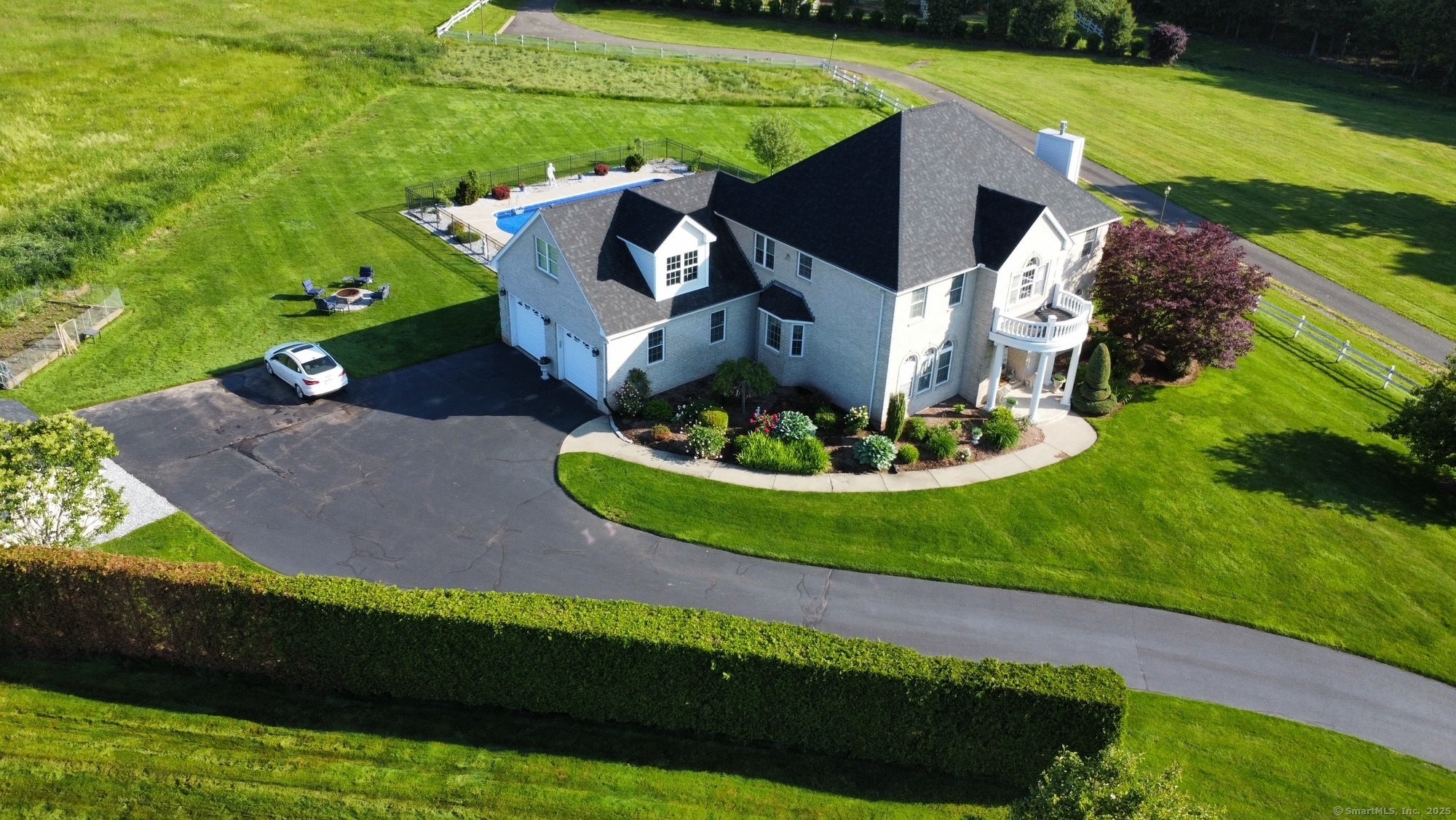Property Photo: 197 Shadow Pond Lane CT 06078