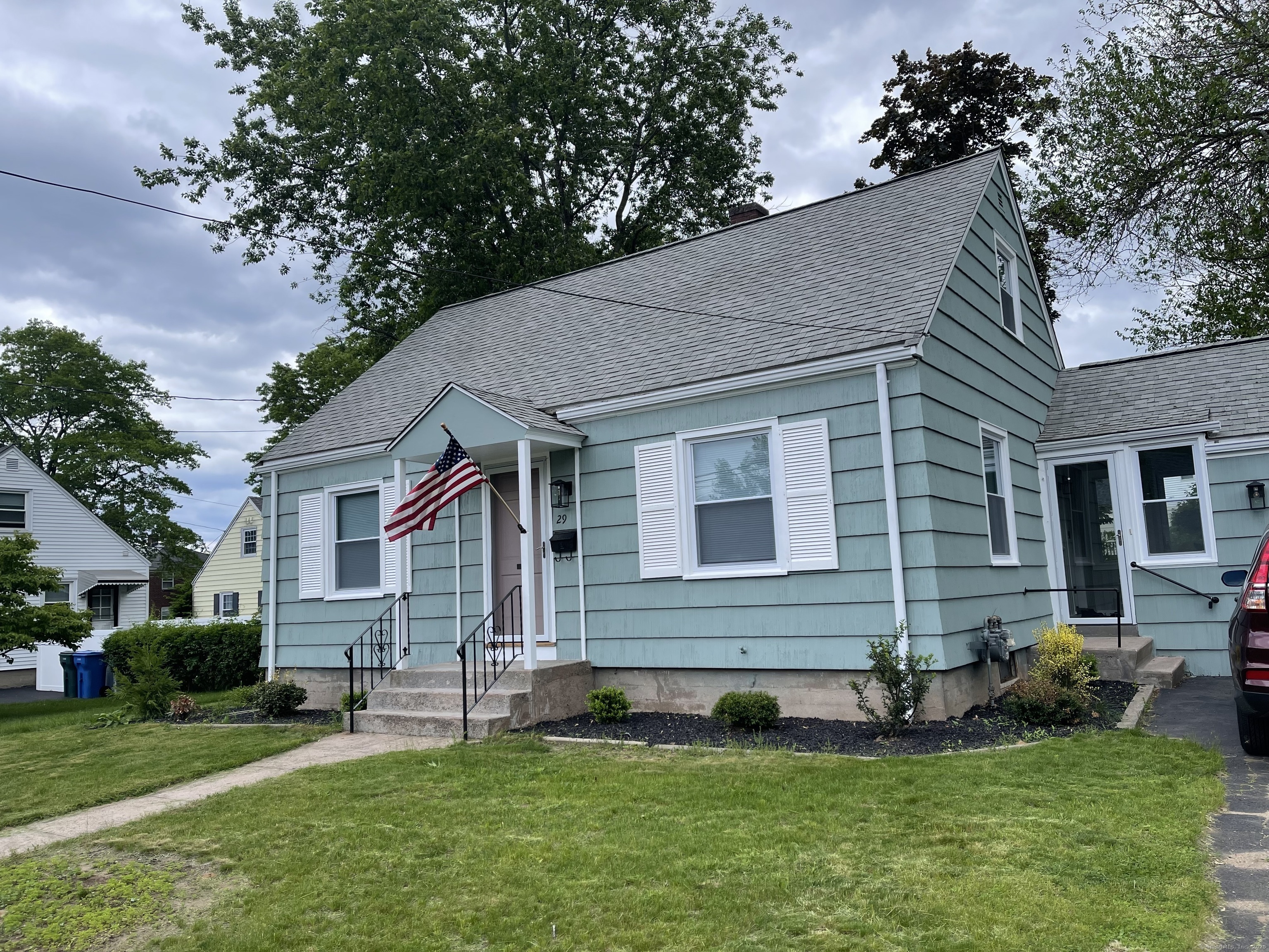 Property Photo: 29 Addison Road CT 06517