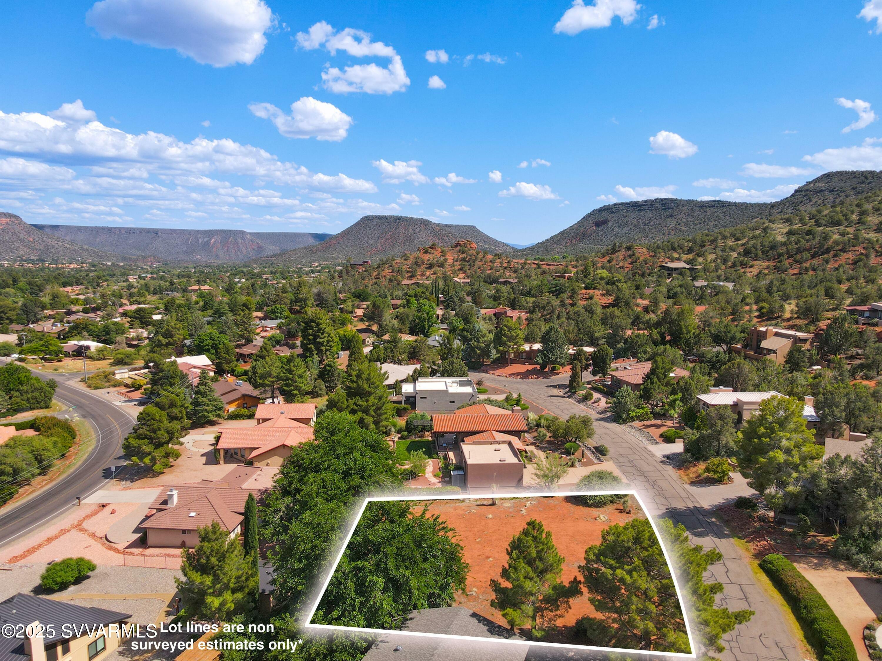 Property Photo:  320 Montazona Tr  AZ 86351 