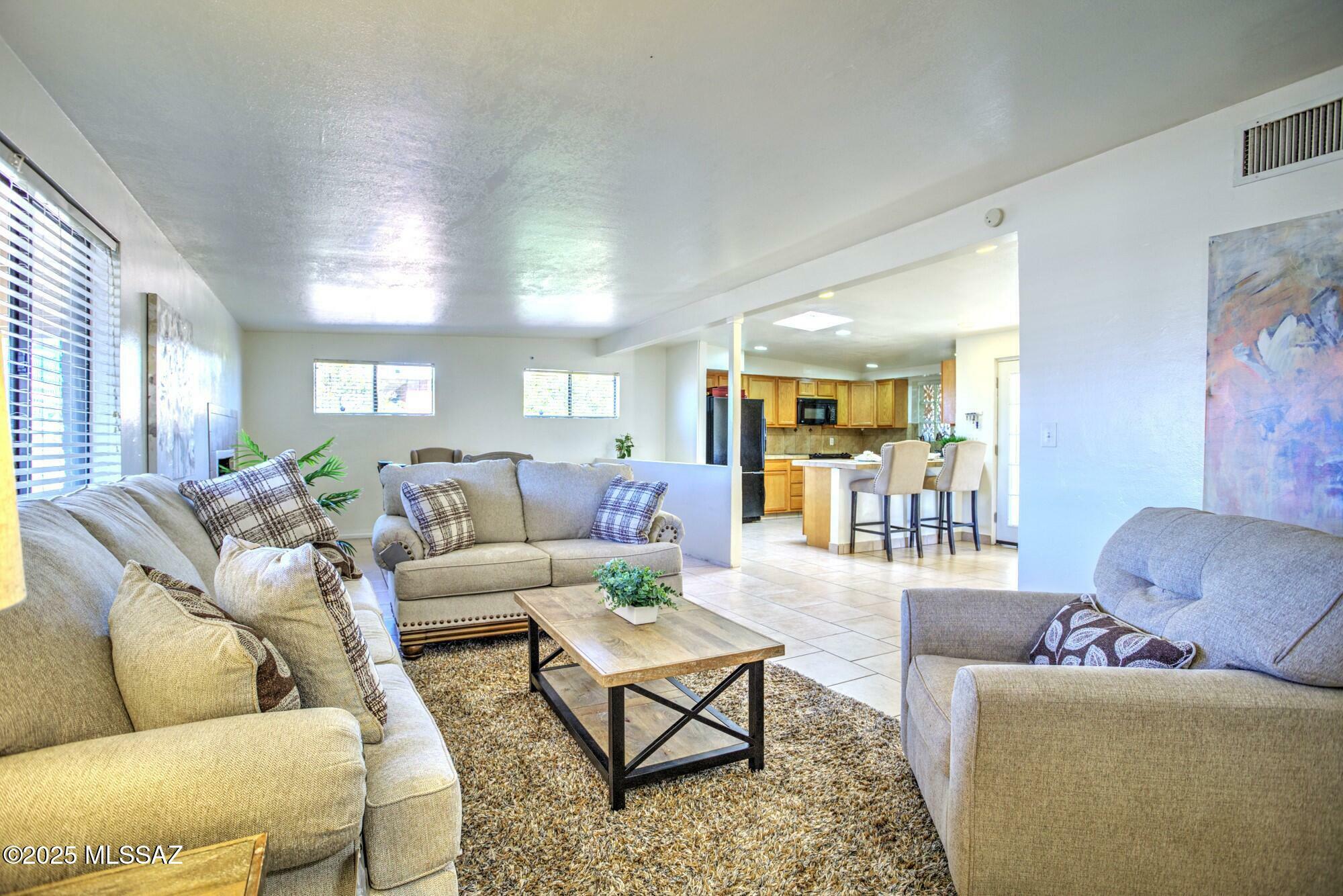 Property Photo: 7010 E Calle Betelgeux AZ 85710