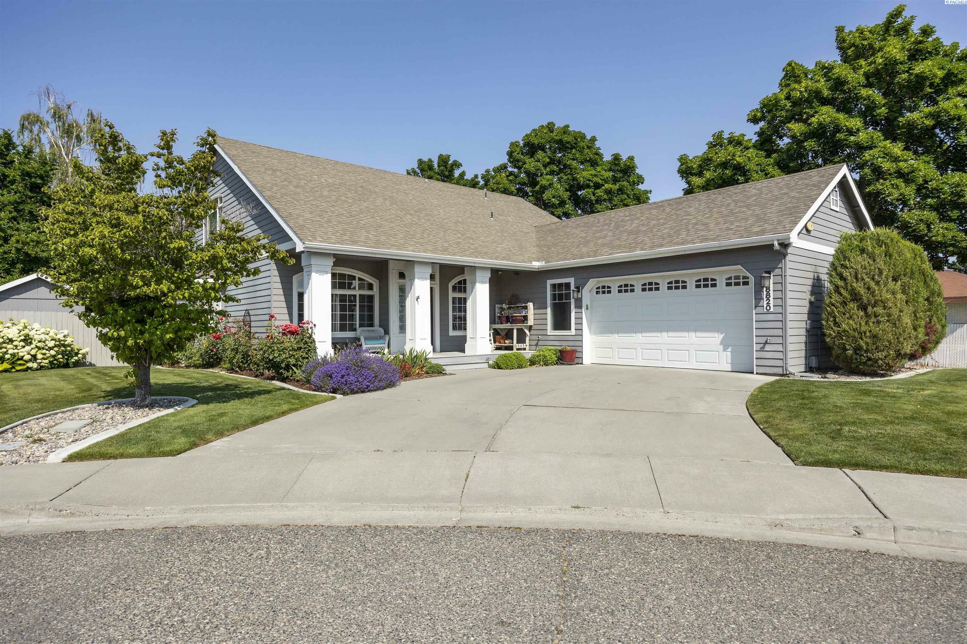 Property Photo:  8820 W Imnaha Court  WA 99336 