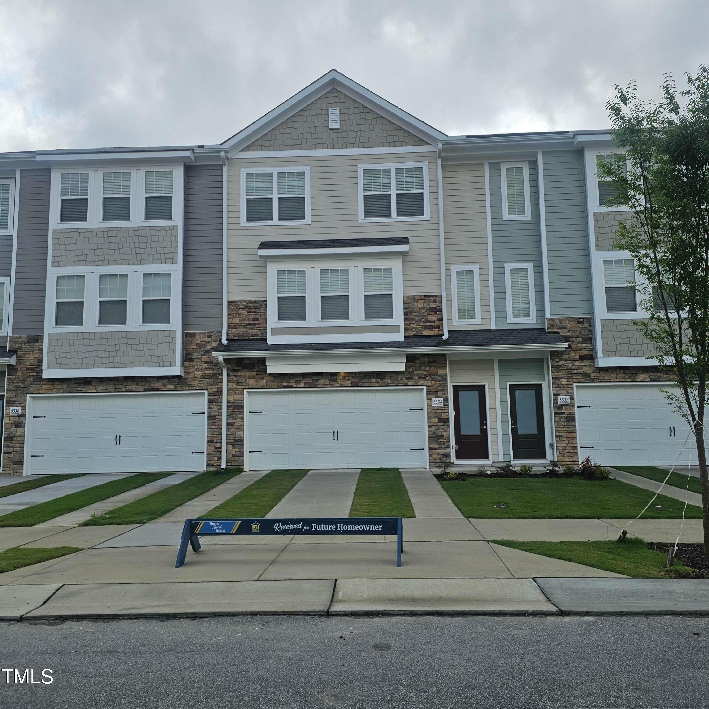 Property Photo: 5334 River Reach Drive NC 27616