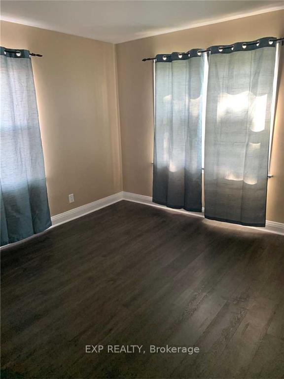 Property Photo: 5108 Montrose Road 3 ON L2H 1K5
