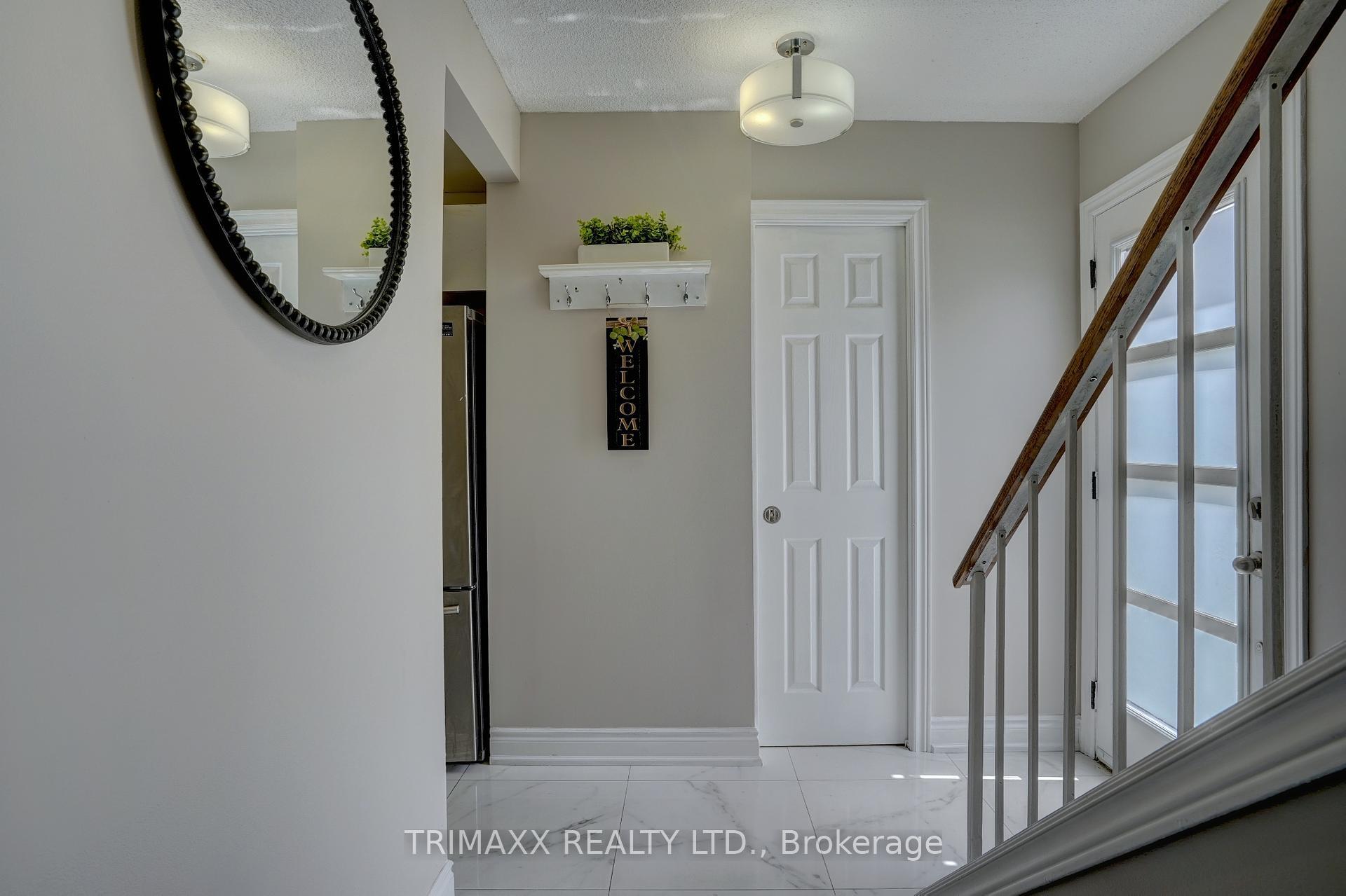 Property Photo:  13 Havendale Ct Court  ON L6S 2B5 