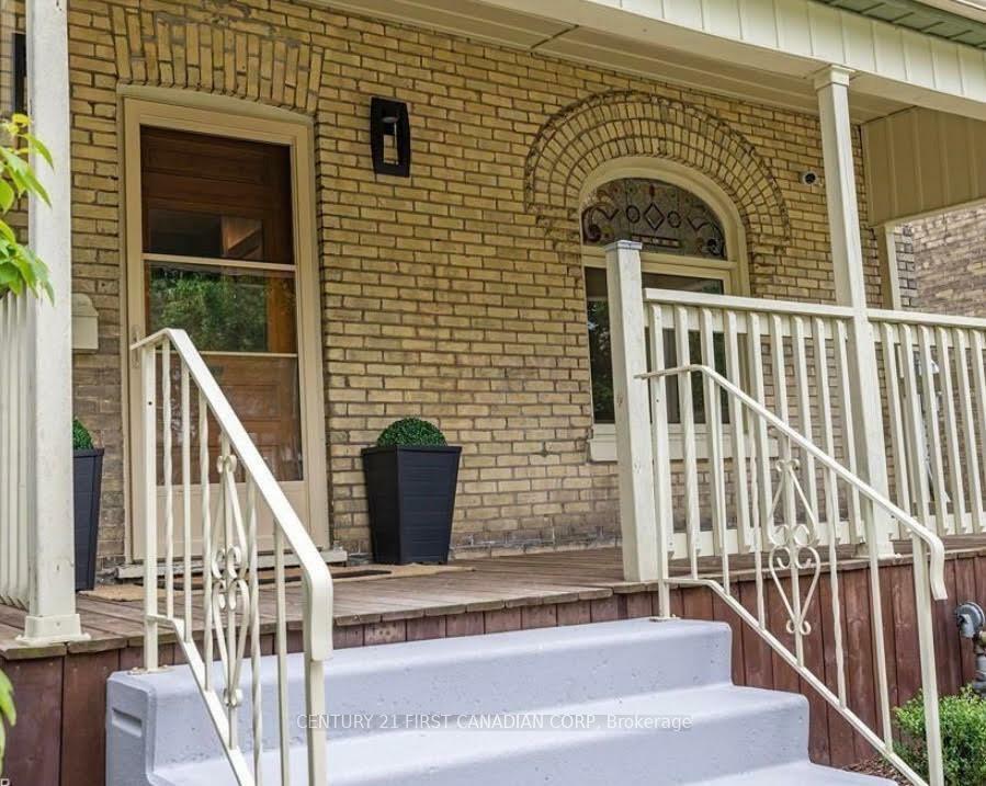 Photo de la propriété: 6 Mabel Street ON N5R 1Y6