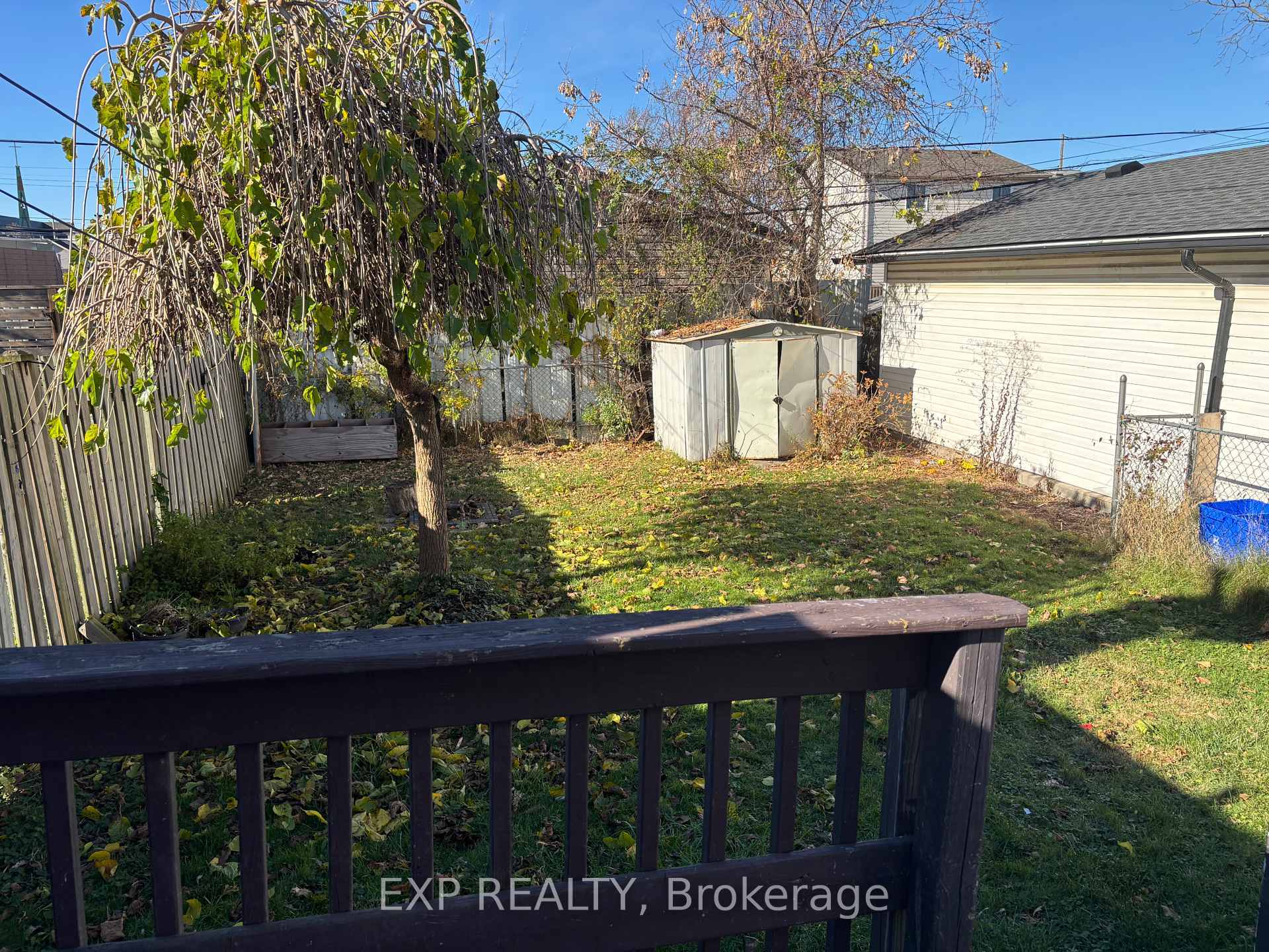 Property Photo: 46 Delena Avenue S ON L8H 1B6