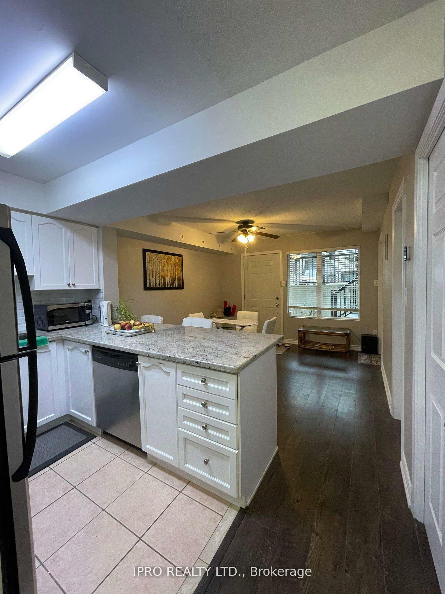 Property Photo: 85 George Appleton Way 1013 ON M3M 0A2