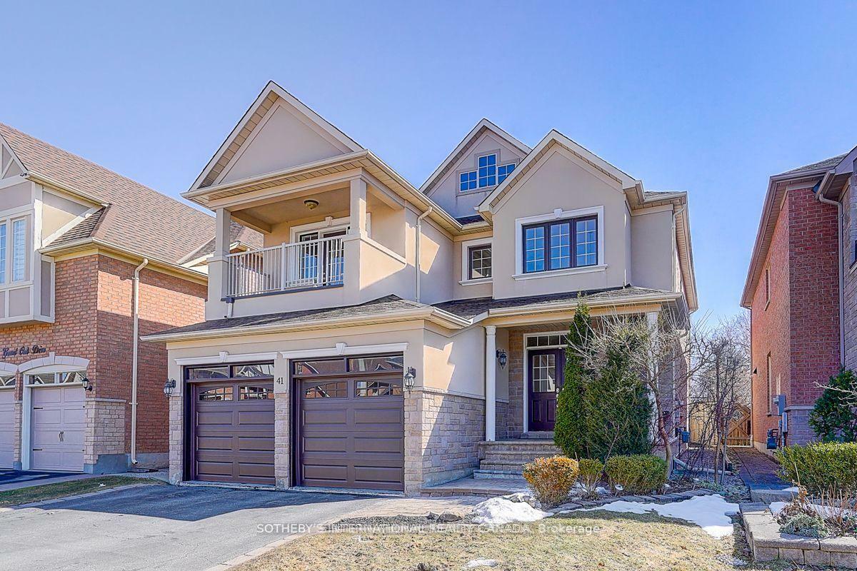 Property Photo: 41 Grand Oak Drive ON L4E 4A1