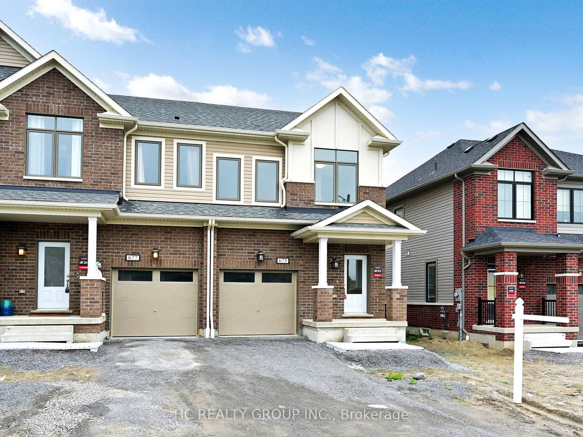 Property Photo:  675 Ribstone Court  ON L1K 0E2 