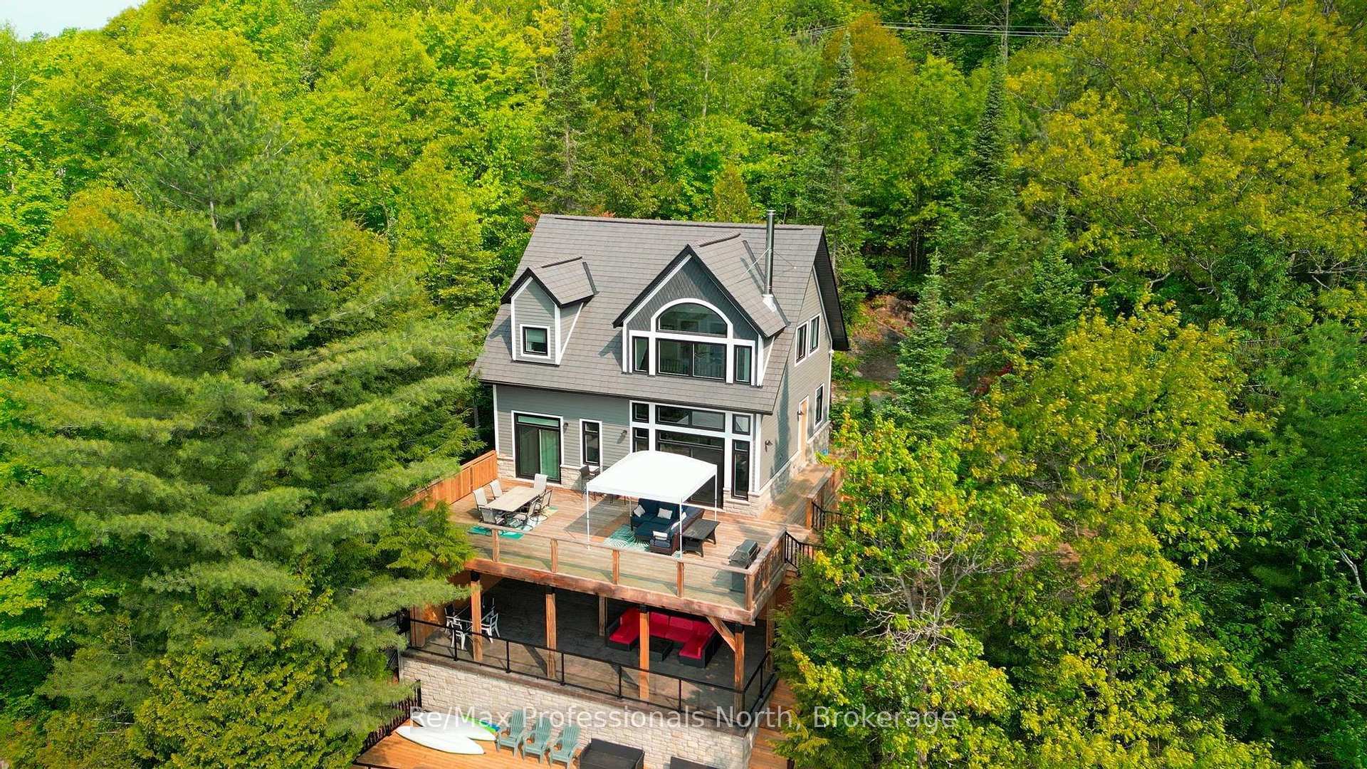 Property Photo: 1024 Albert Lane E ON P0E 1E0