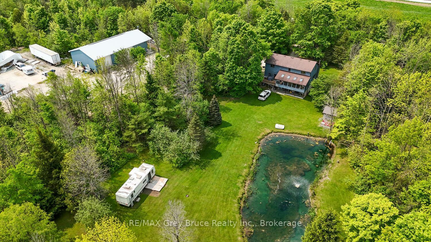 1033 Bruce Road 9 N/A  South Bruce Peninsula ON N0H 2T0 photo