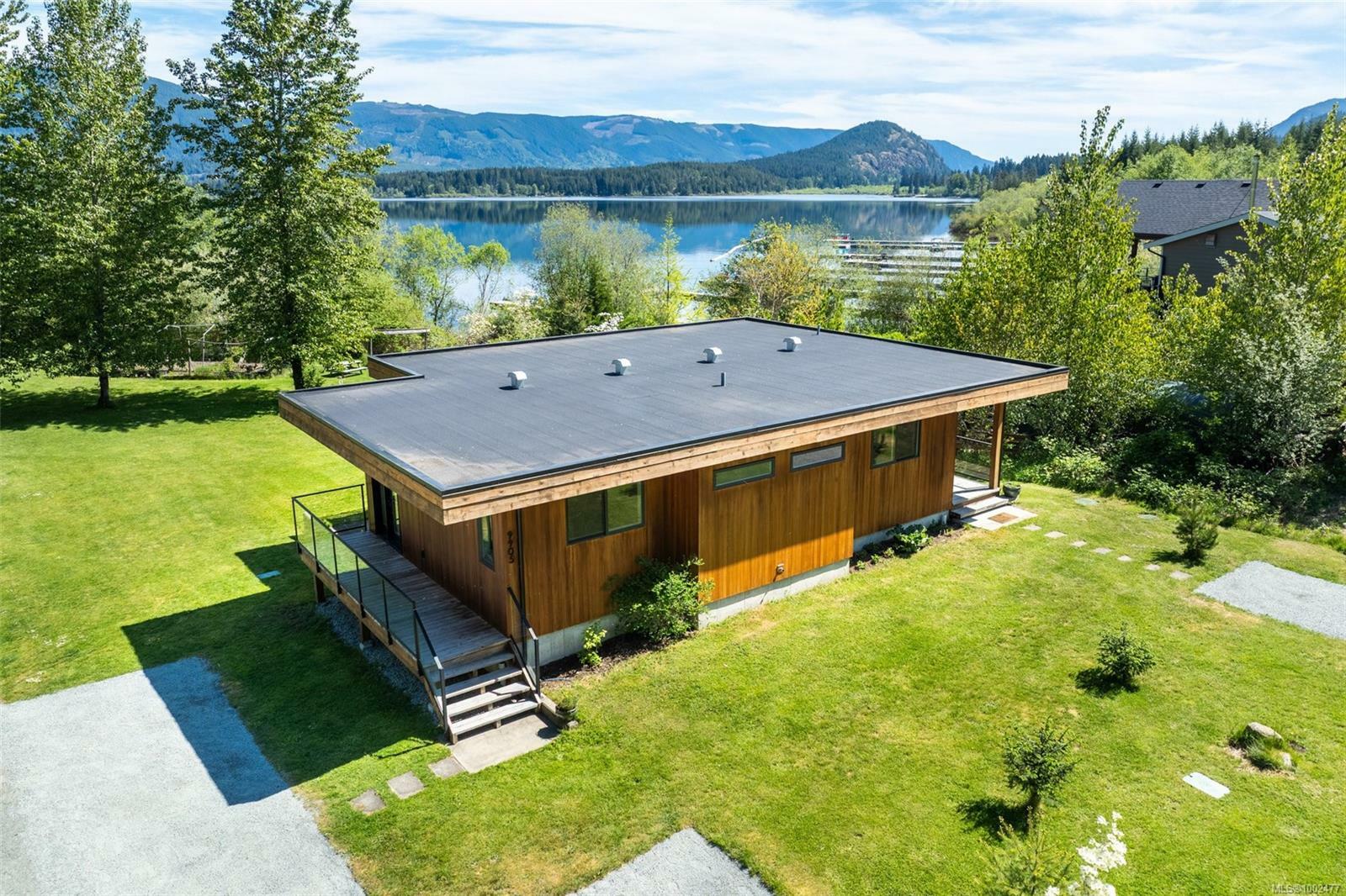 Property Photo: 9905 Stin-Qua Rd BC V0R 1Y0