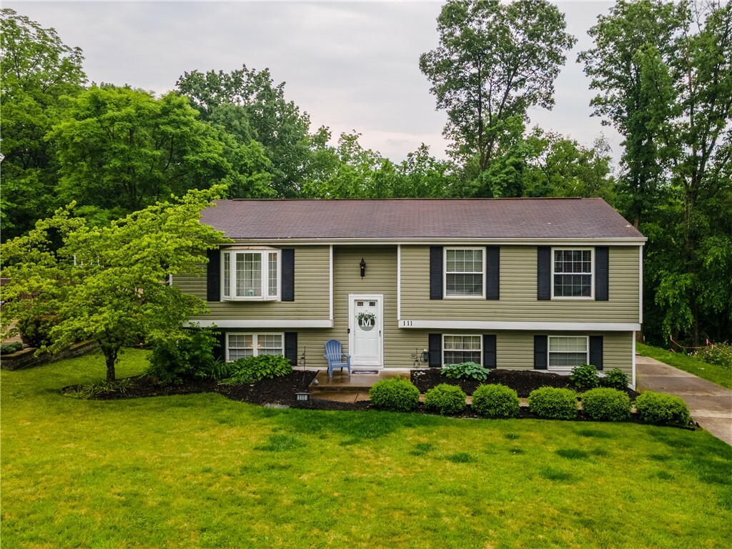 Property Photo: 111 Briar Path PA 15126