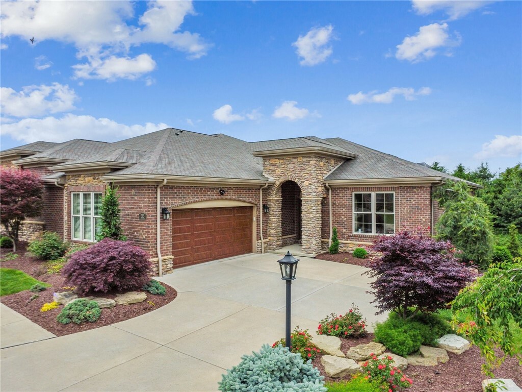Property Photo: 213 Lucca Lane PA 15241