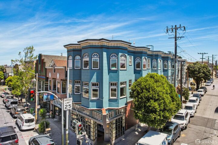 111 105 Richland Avenue  San Francisco CA 94110 photo