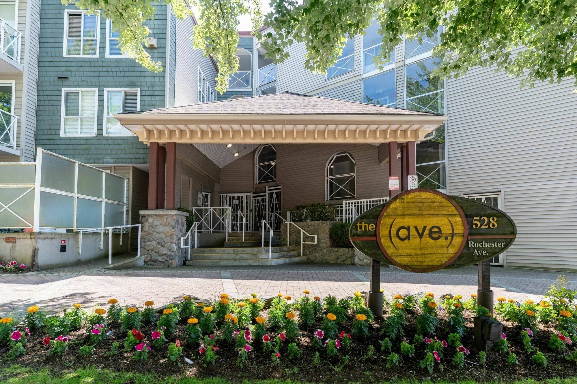 Photo de la propriété: 528 Rochester Avenue 404 BC V3K 2T9