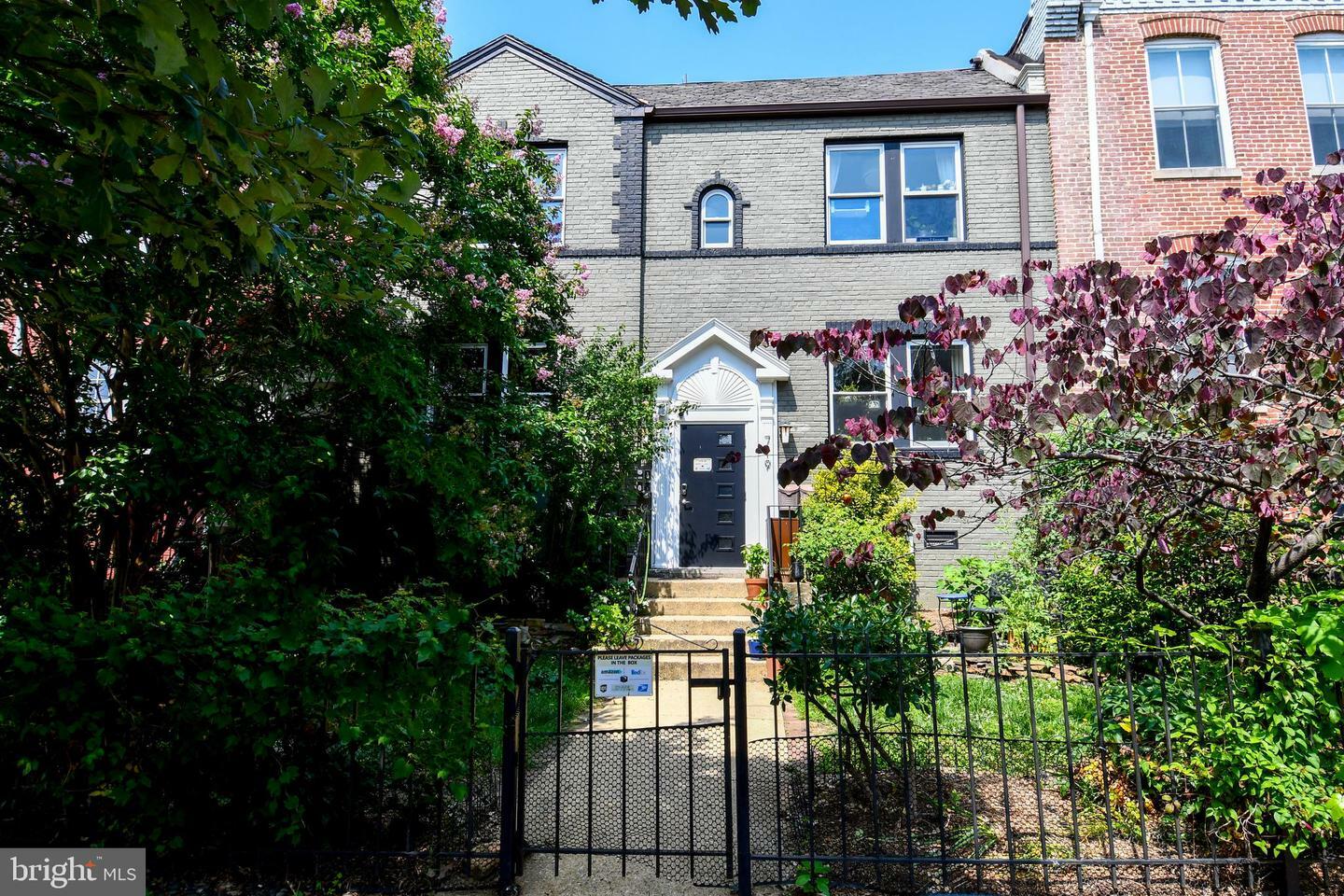 Property Photo: 719 12th Street SE 3 DC 20003