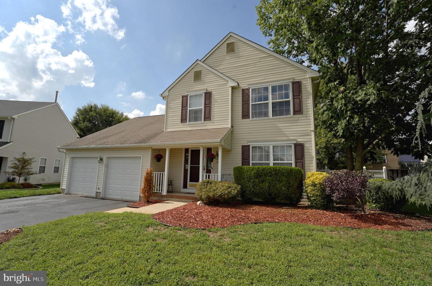 10 Sunflower Lane  Hamilton NJ 08620 photo