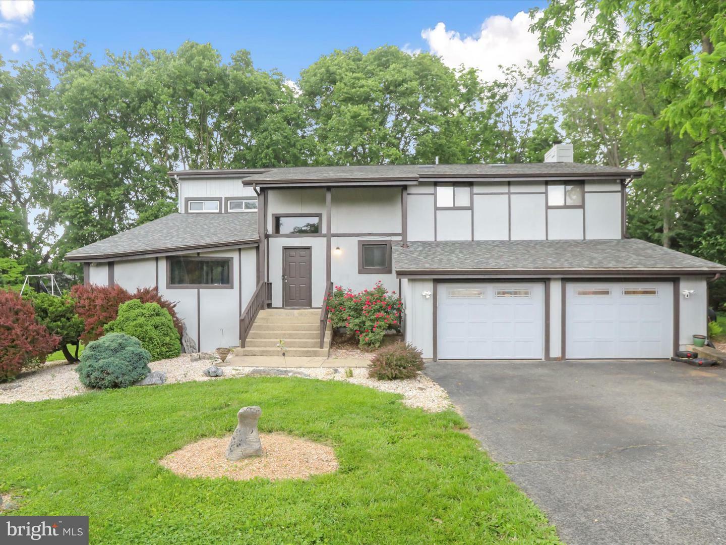 Property Photo: 11815 Oriole Drive MD 21742