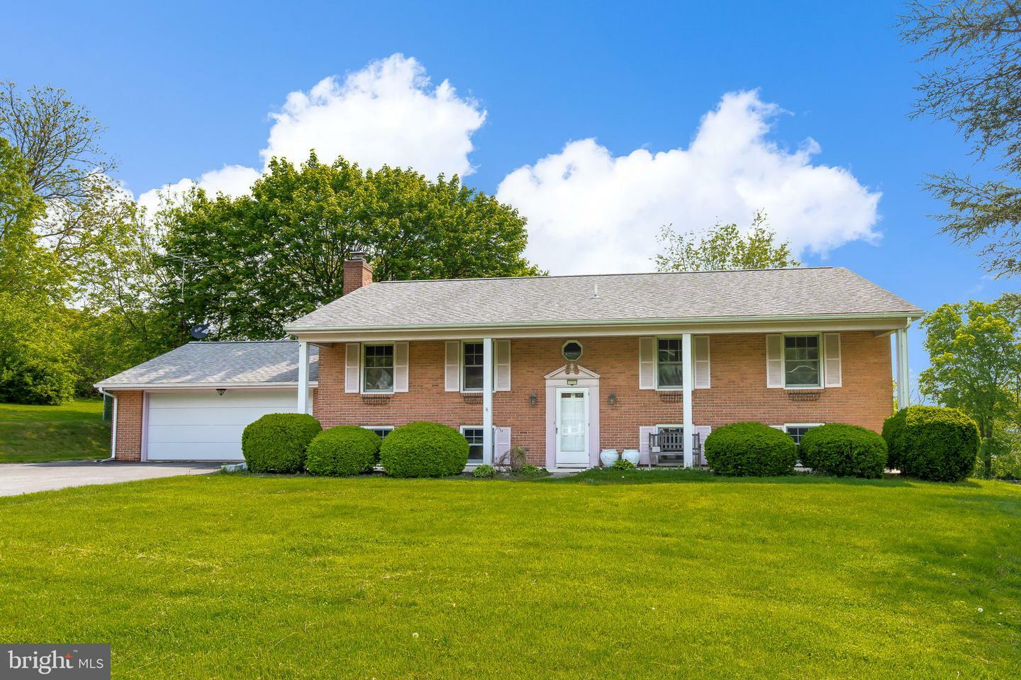 315 Sylvan Retreat Road  Columbia PA 17512 photo