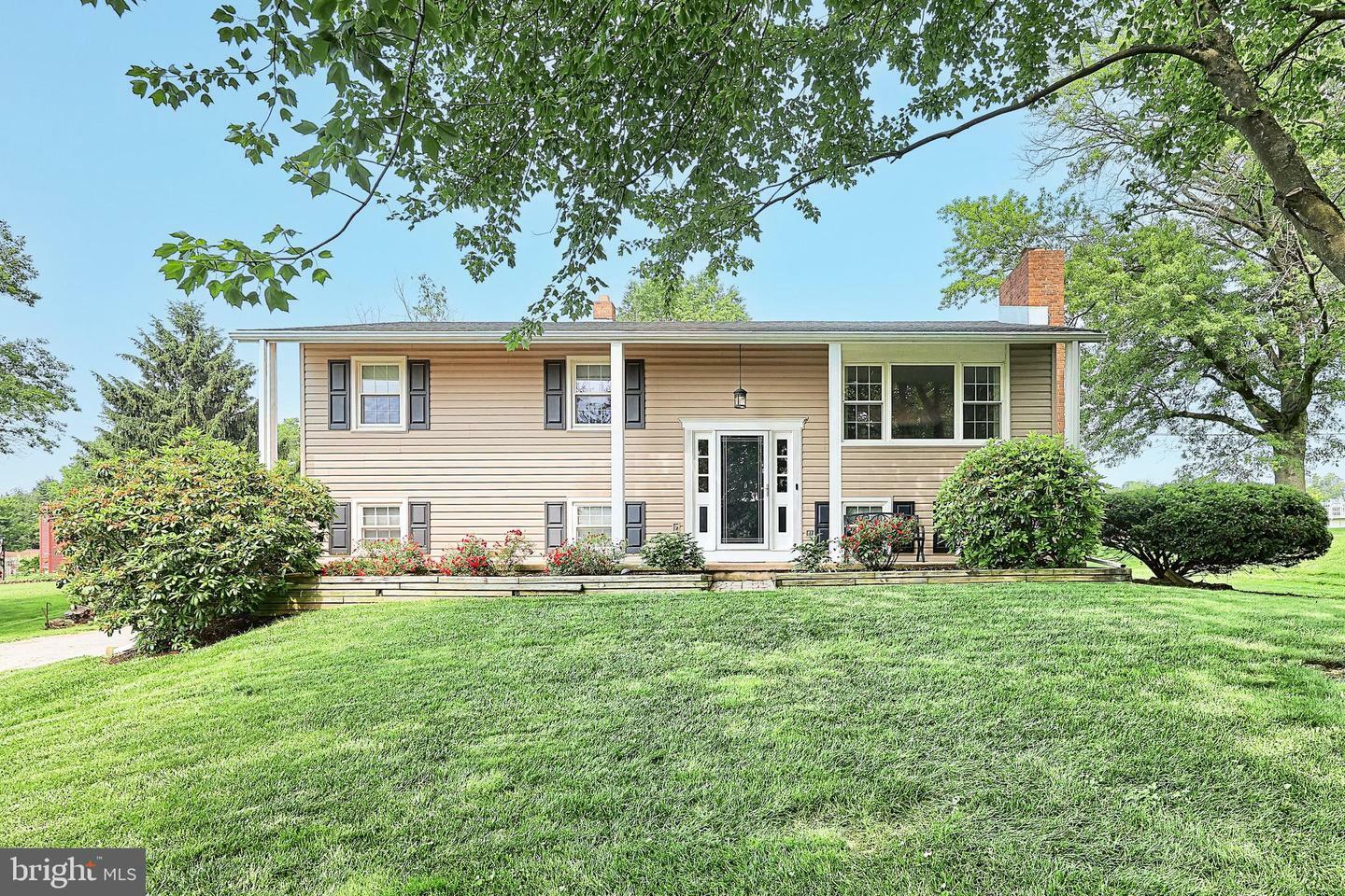 Property Photo:  486 Highland Road  PA 17356 