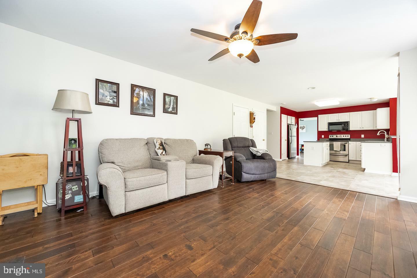 Property Photo: 316 Flagstone Circle PA 19320