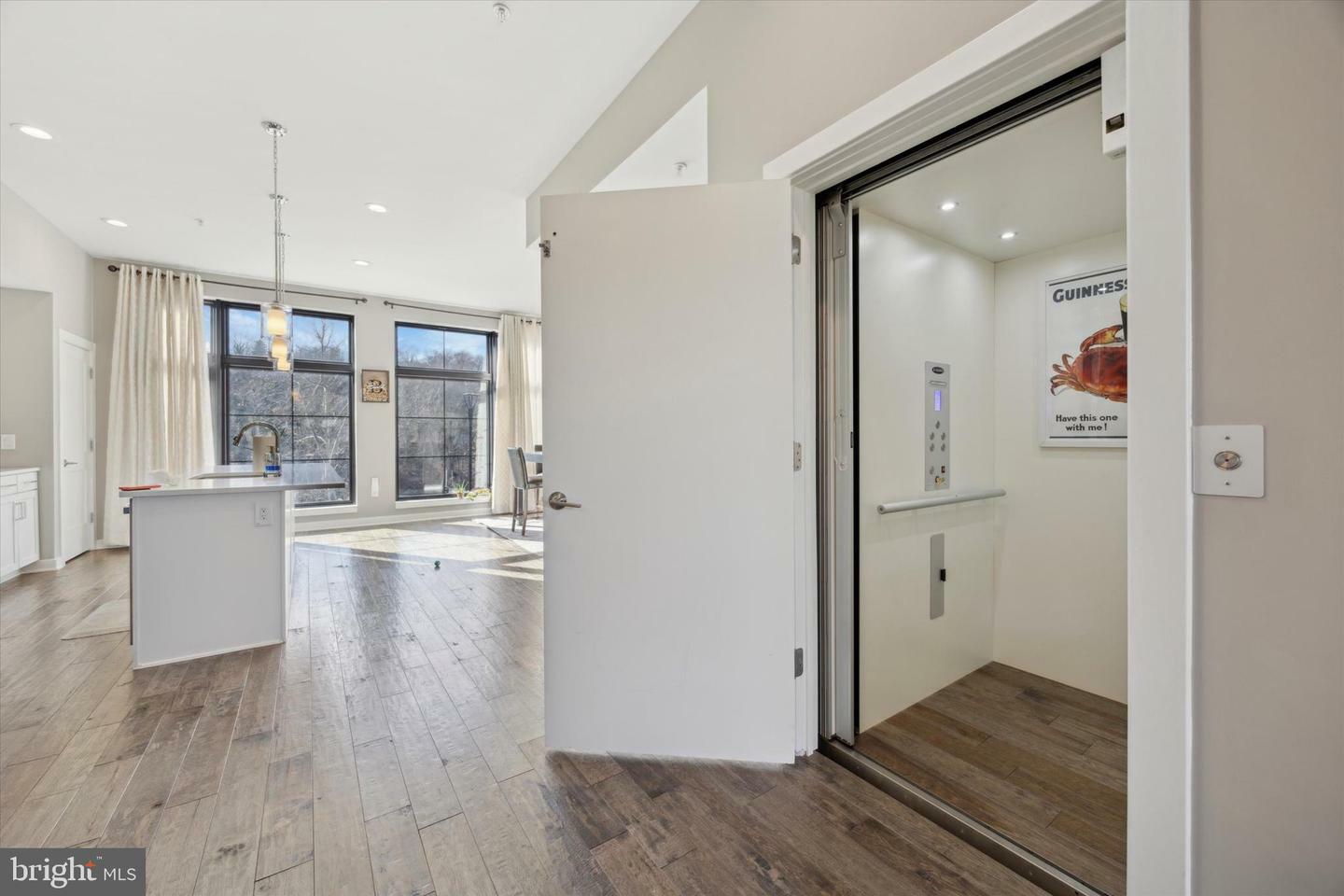Property Photo: 4537 Riverside Way PA 19127