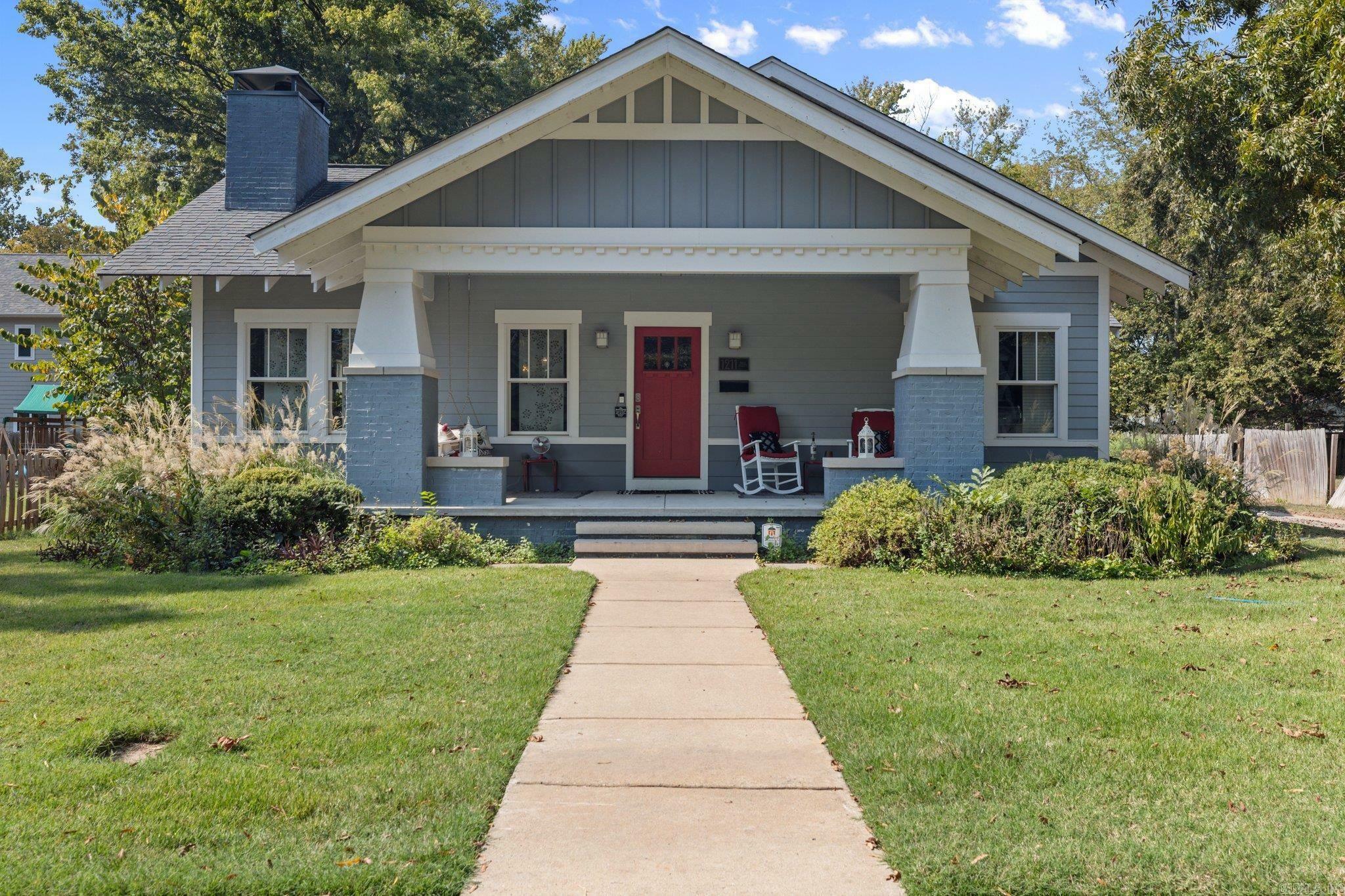 Property Photo:  1211 Davis Street  AR 72034 