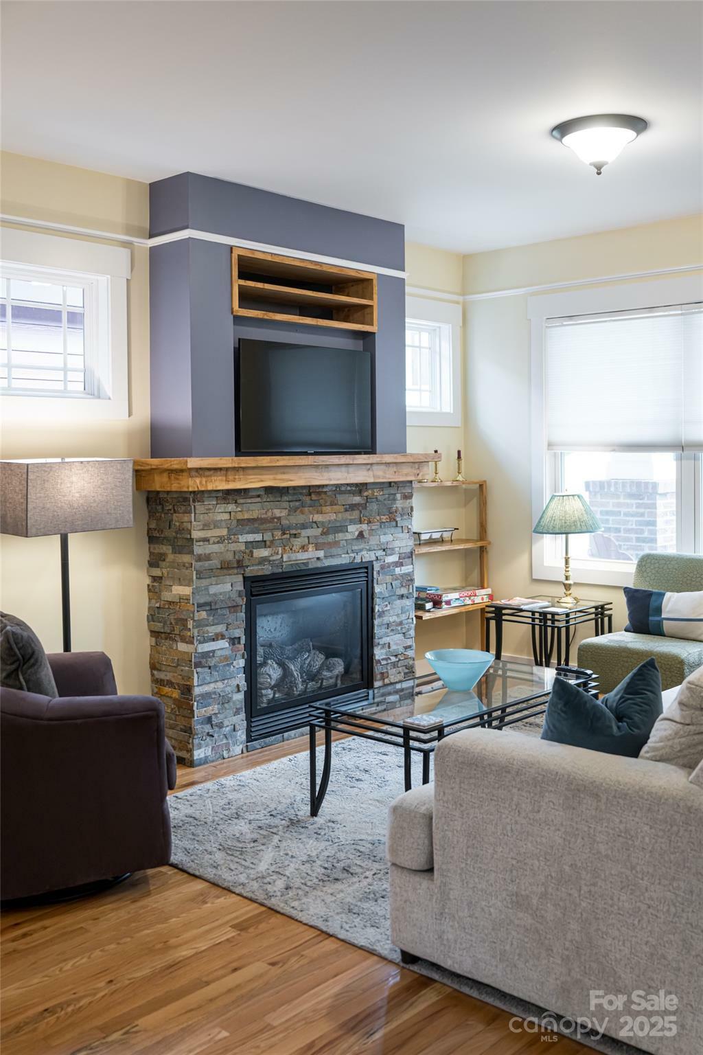 Property Photo: 26 Byrdcliffe Lane NC 28805